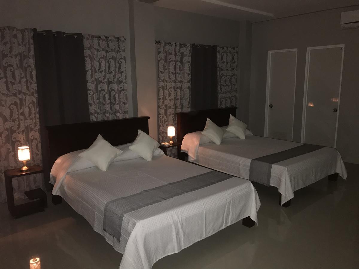 Reddoorz El Senor Jesus Apartelle Vigan Ilocos Hotel ภายนอก รูปภาพ