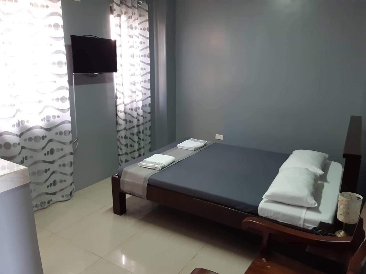 Reddoorz El Senor Jesus Apartelle Vigan Ilocos Hotel ภายนอก รูปภาพ